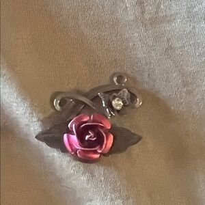 Elegant Rose pendant